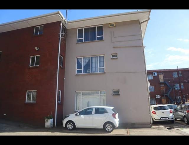 1 BEDROOM PROPERTY TO RENT IN BULWER